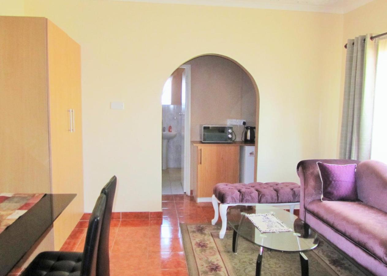 Art Lodges Harare Buitenkant foto