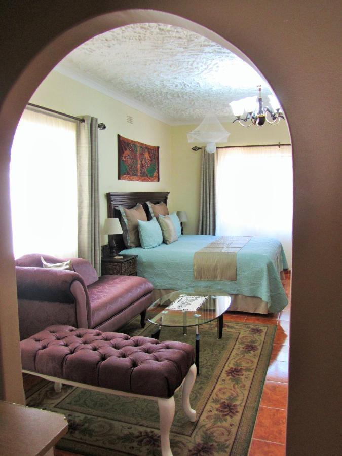 Art Lodges Harare Buitenkant foto