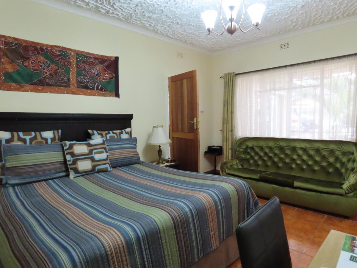 Art Lodges Harare Buitenkant foto