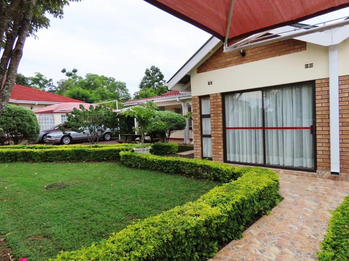 Art Lodges Harare Buitenkant foto