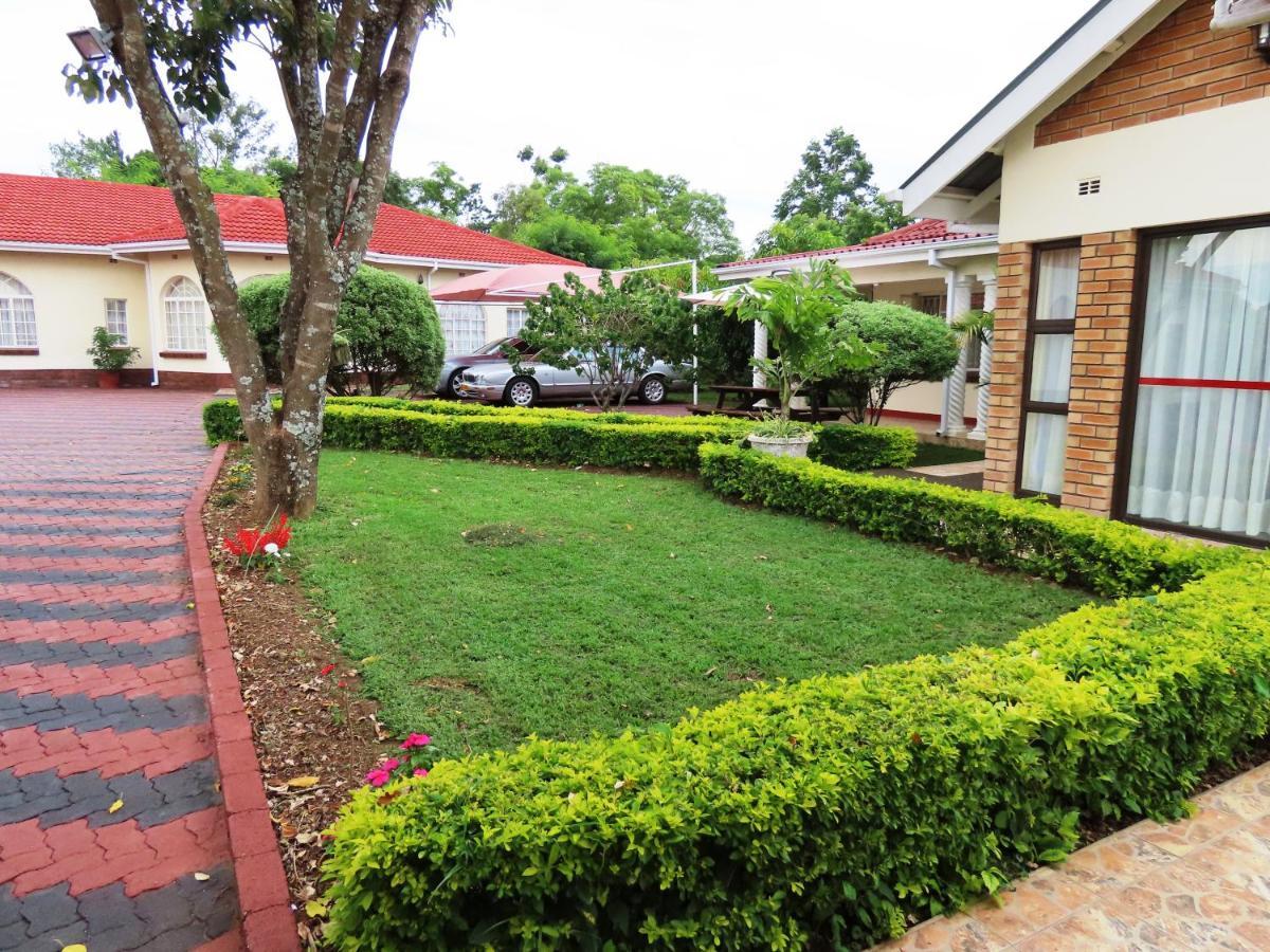 Art Lodges Harare Buitenkant foto